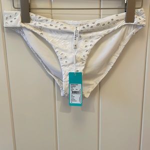 See Farley costa Bella hipster pant